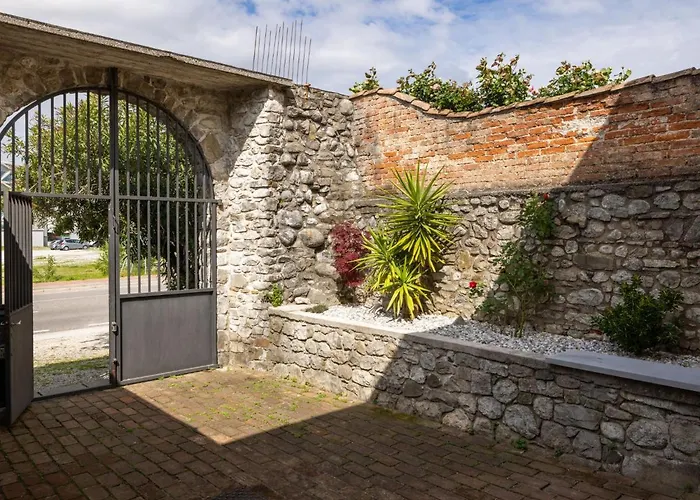 Le Mura By Interhome